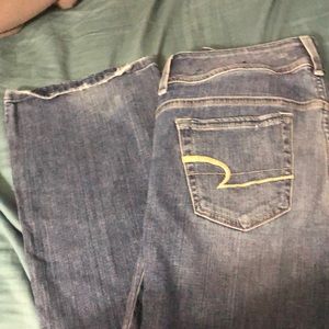 American Eagle Jeans - Size 6 Short